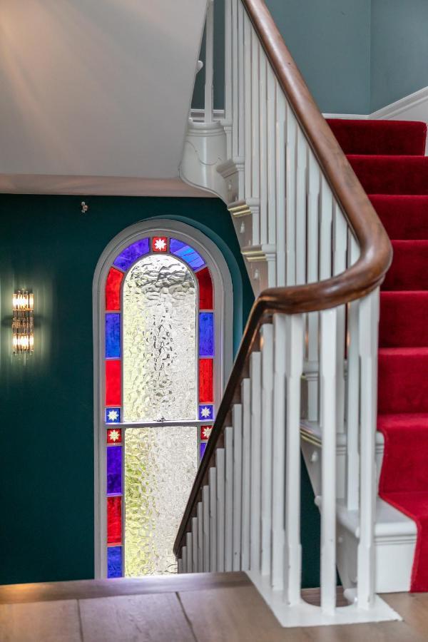 The Wenning Villa Bentham Екстериор снимка